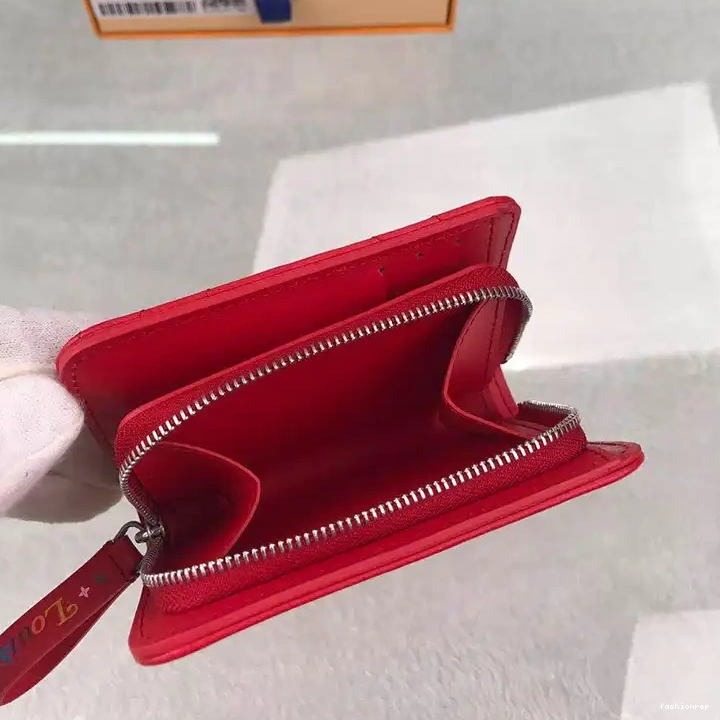 Fashionrepsfam ru Bags 1906BL0096 LV 0521
